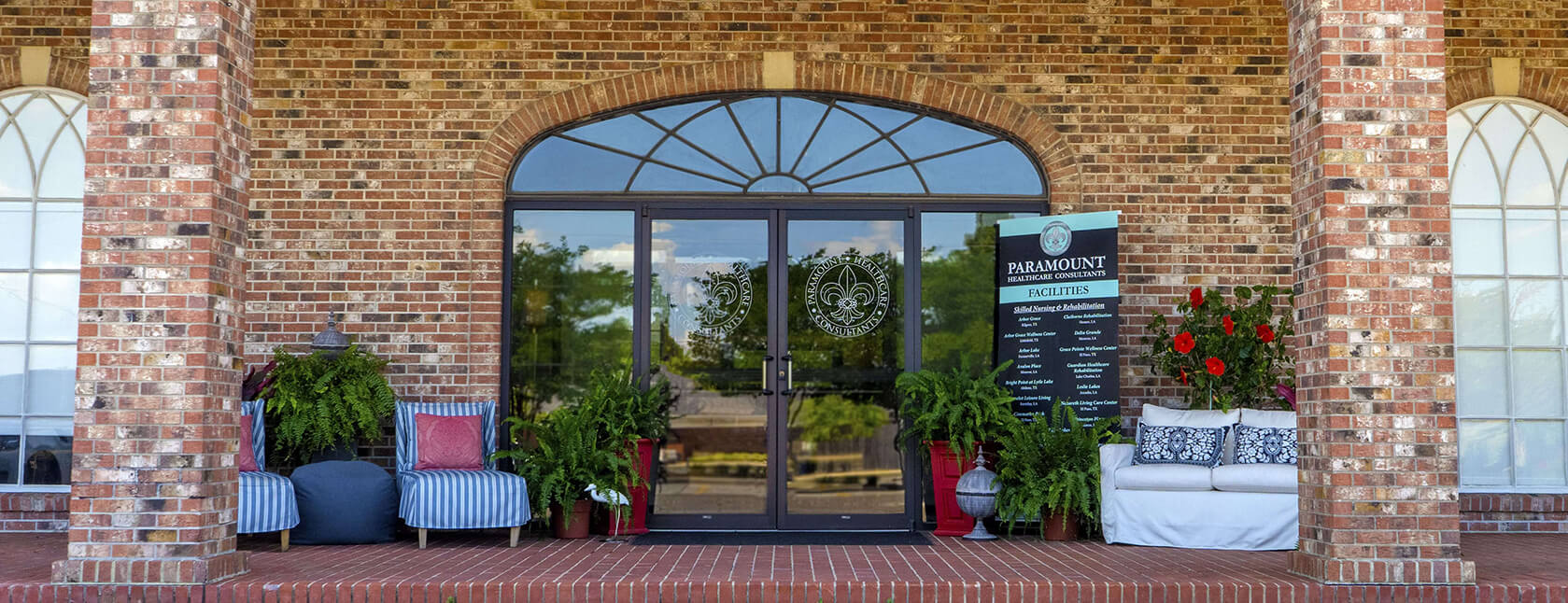 Out side picture of Paramount-cropped-tiny Out side picture of Paramount-cropped-tiny